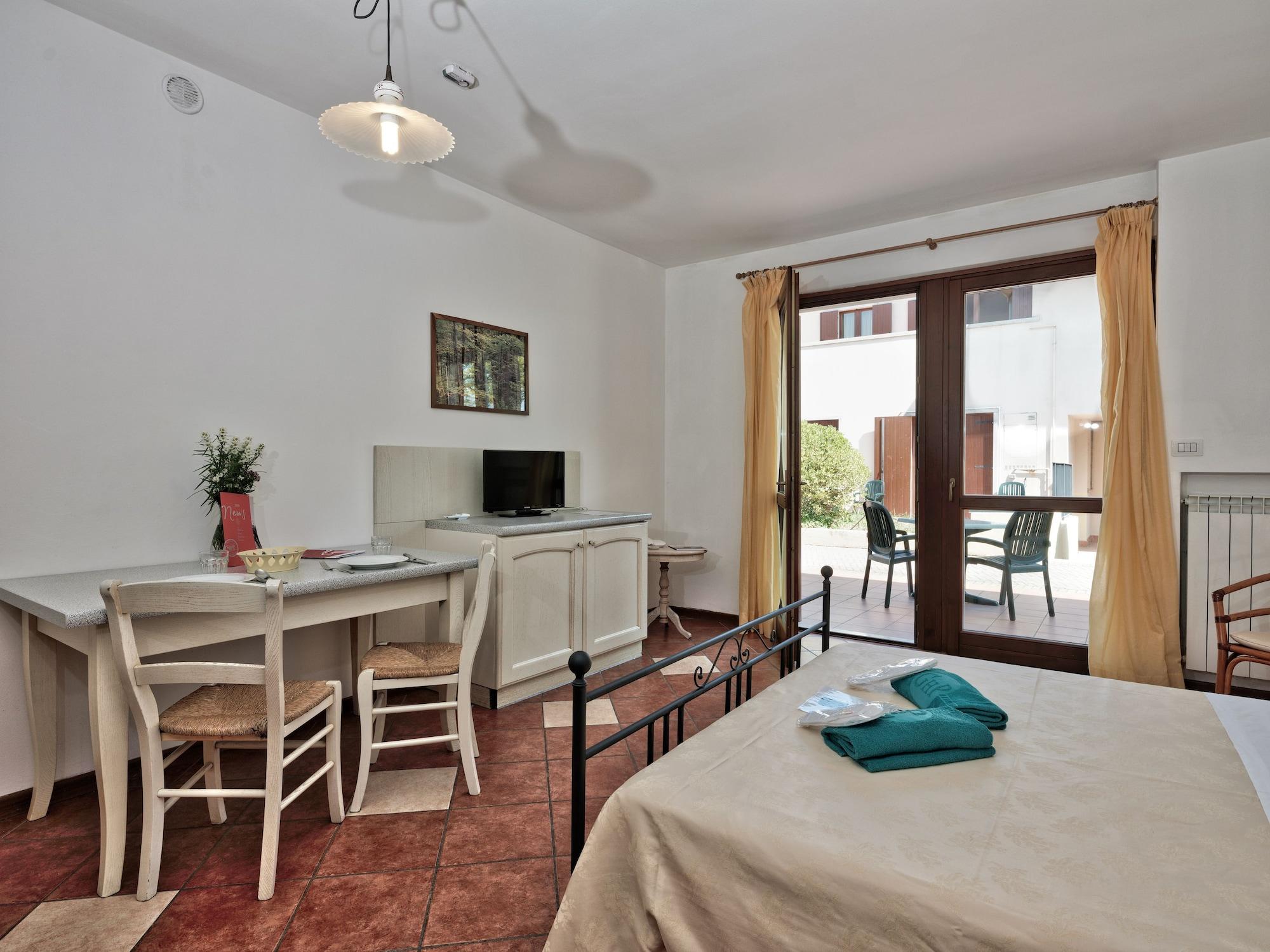 Golf Residenza Aparthotel Peschiera del Garda Luaran gambar
